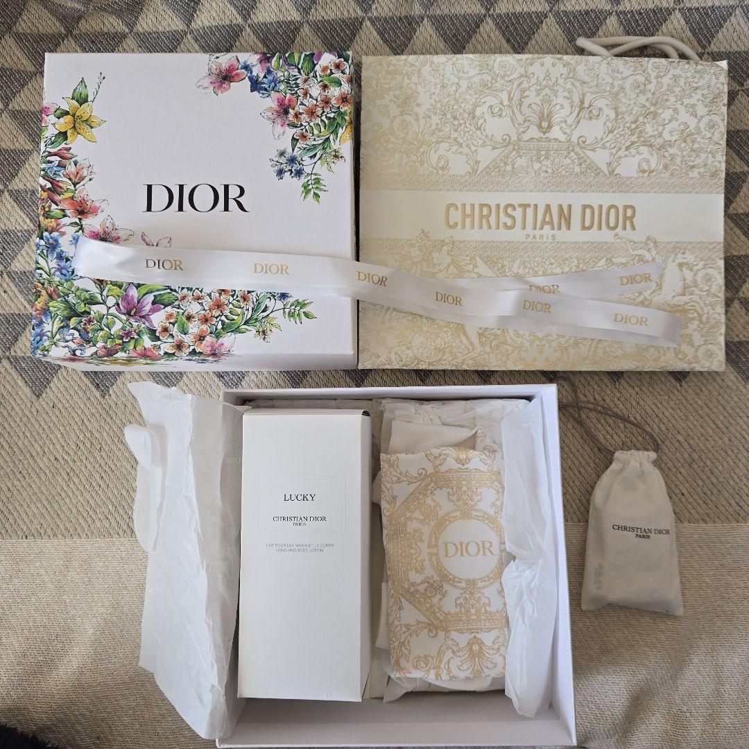 ディオール　ラッキー　ハンド&ボディローション　350ml 　おまけ付き