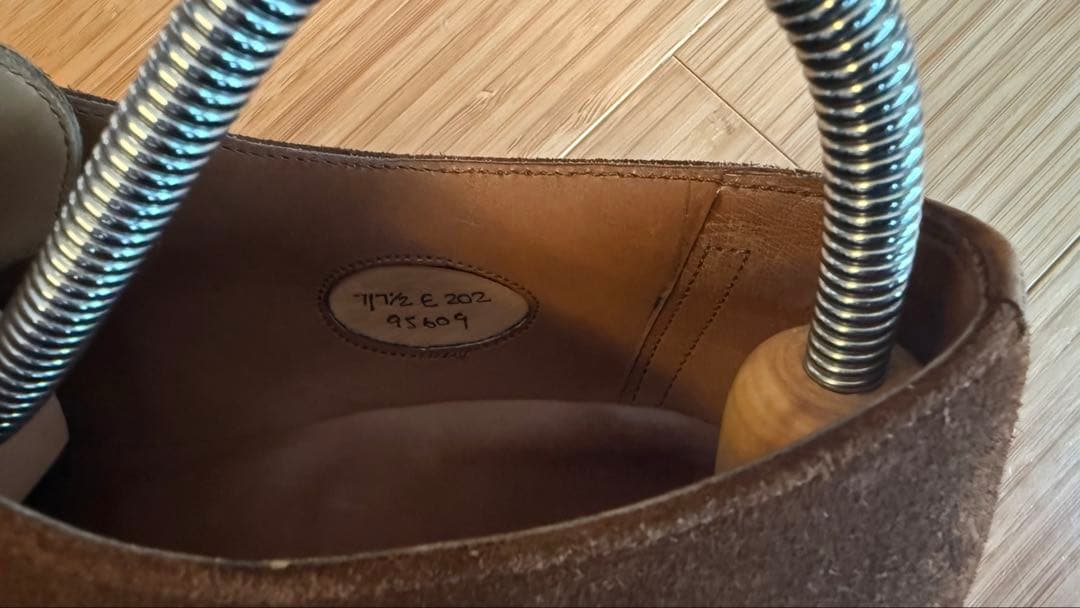 エドワードグリーン　スエード シングルモンク