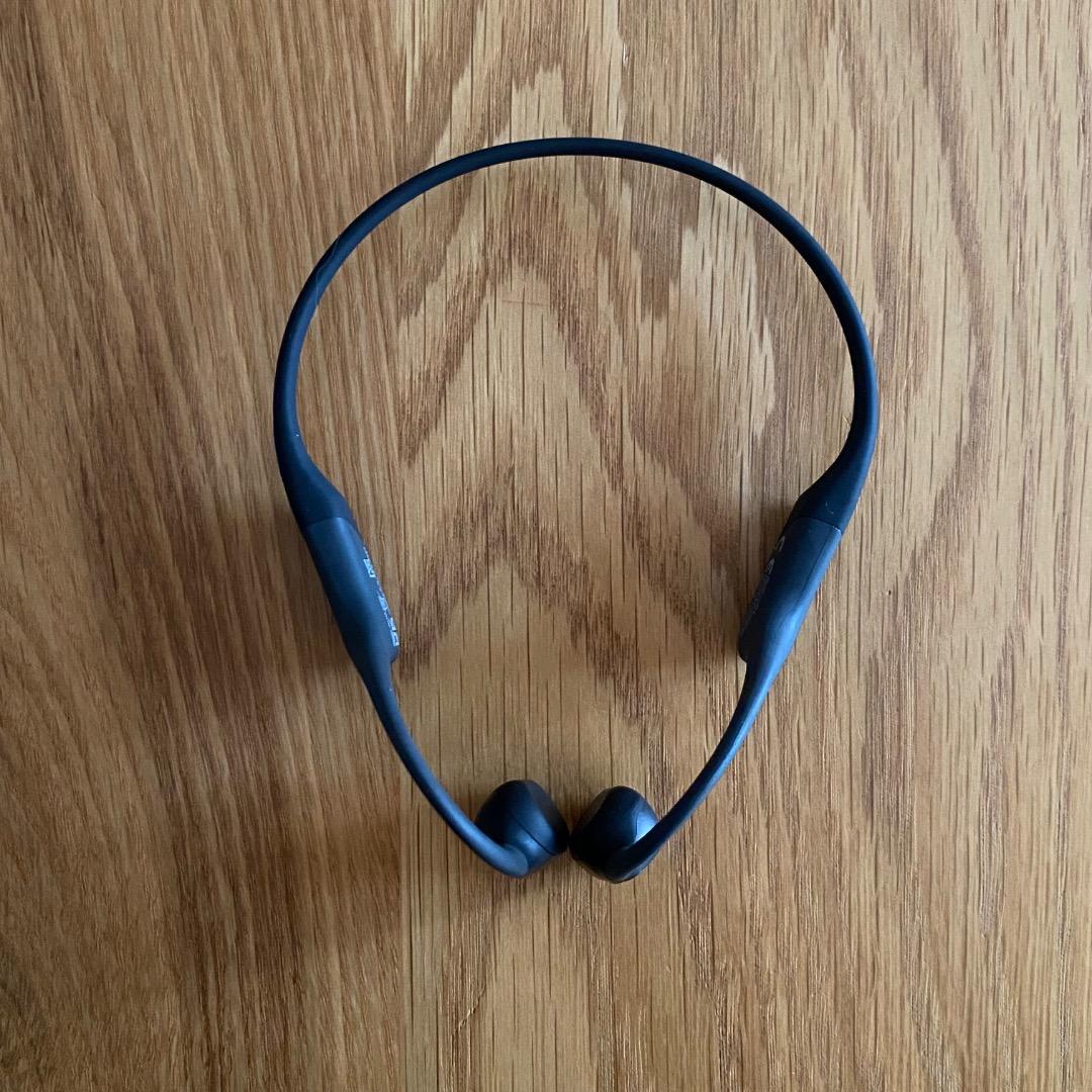 SHOKZ OPENRUN Mini 骨伝導イヤホン コズミックブラック