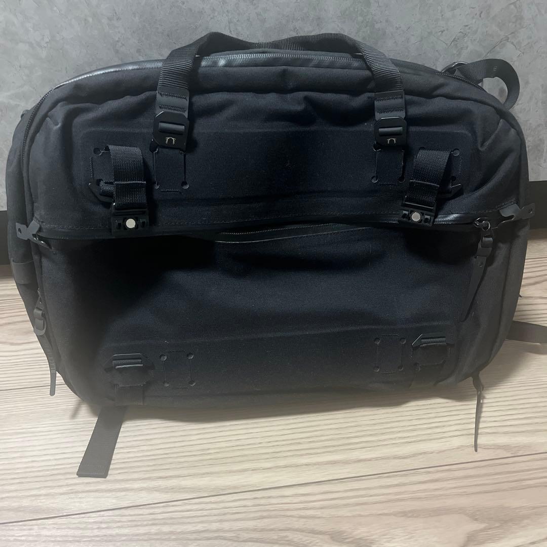 バッグ BLACK EMBER Forge20