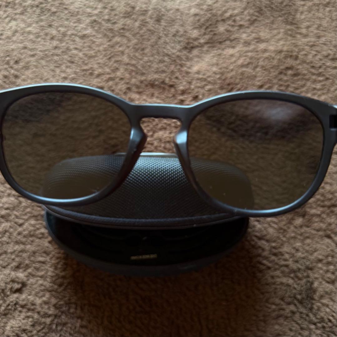 希少 OAKLEY オークリー LATCH ラッチ ケース付き　サングラス