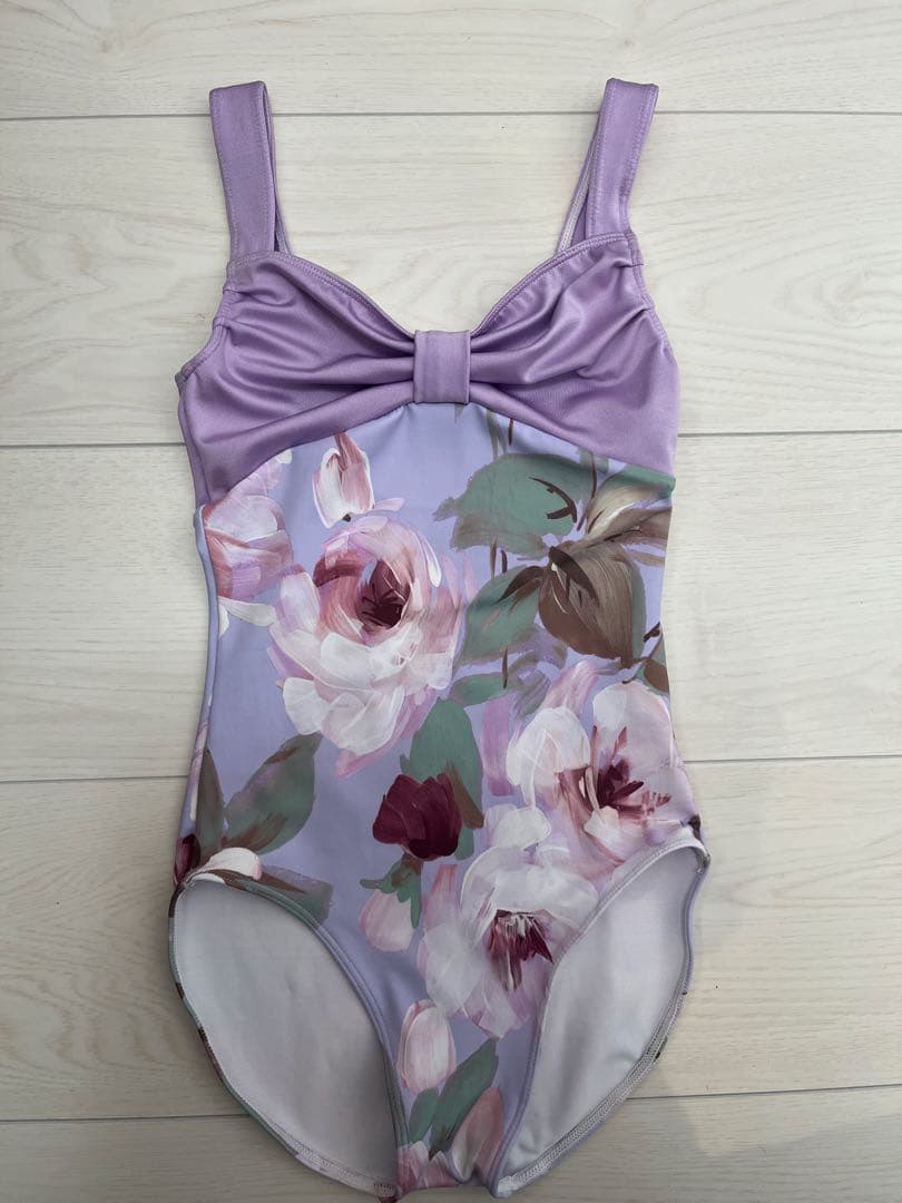 stina新品未使用レオタード120〜130