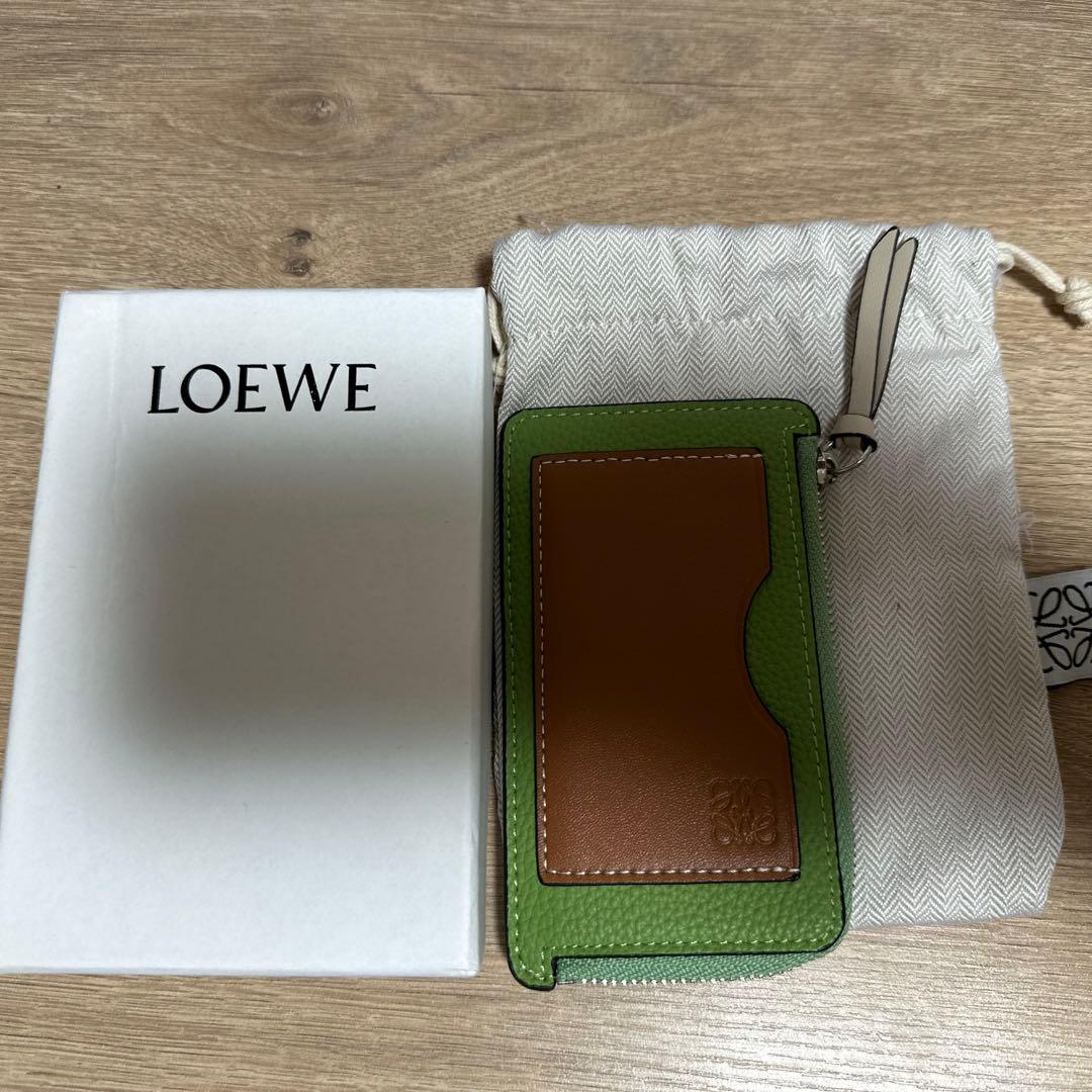 ichiro／LOEWE グリーンレザー ケース