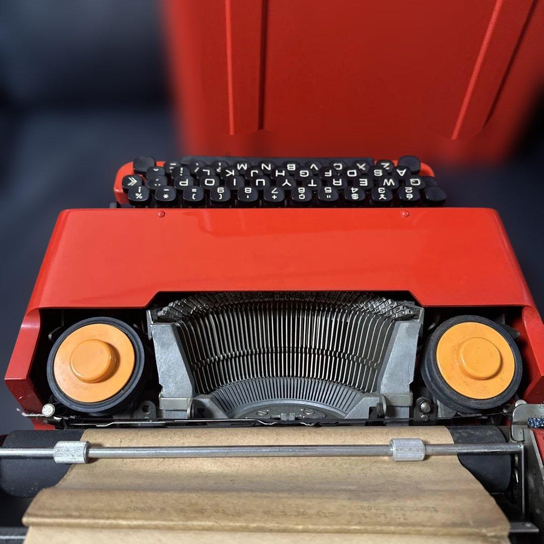 Olivetti オリベッティValentineタイプライター 赤バケツ　現状品