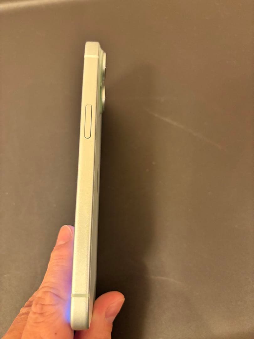 【最終値引】iPhone15 128GB SIMフリー　100% 美品！