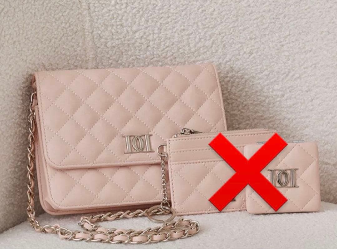 ダーリッチ/DDロゴキルティングトラベルセット ショルダーバッグ ピンク