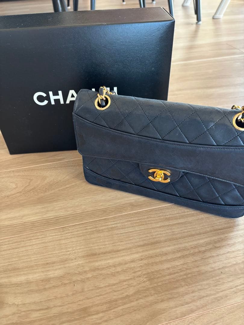 CHANEL マトラッセ　ブラック　チェーンショルダーバッグ