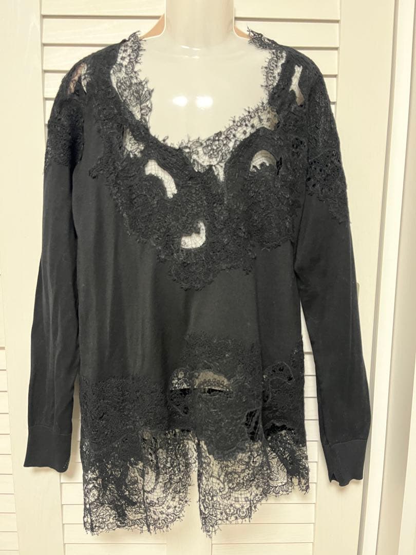 【オリビア:未使用品】エルマノシェルヴィーノ黒トップス38