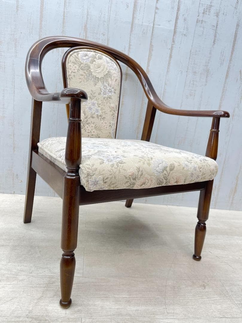 karimoku カリモク コロニアル アームチェア 布張り ダイニングチェア