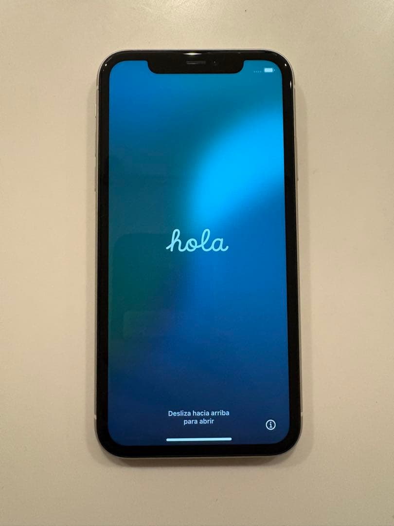 iPhone11 64GB ホワイト