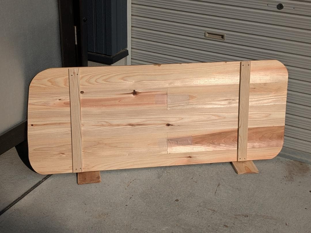 ハイエース　200系　おしゃれなウインドウパネル　車中泊　窓埋め　キャンプ