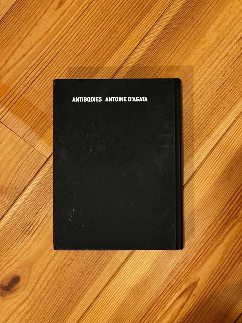 アート・デザイン・音楽 ANTIOINE D'AGATA ANTIBODIES
