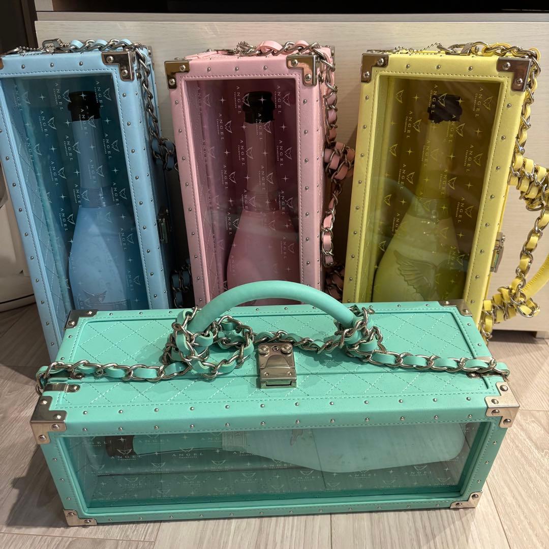 エンジェル　ドゥミセック　アタッシュケース　空き瓶　4色セット