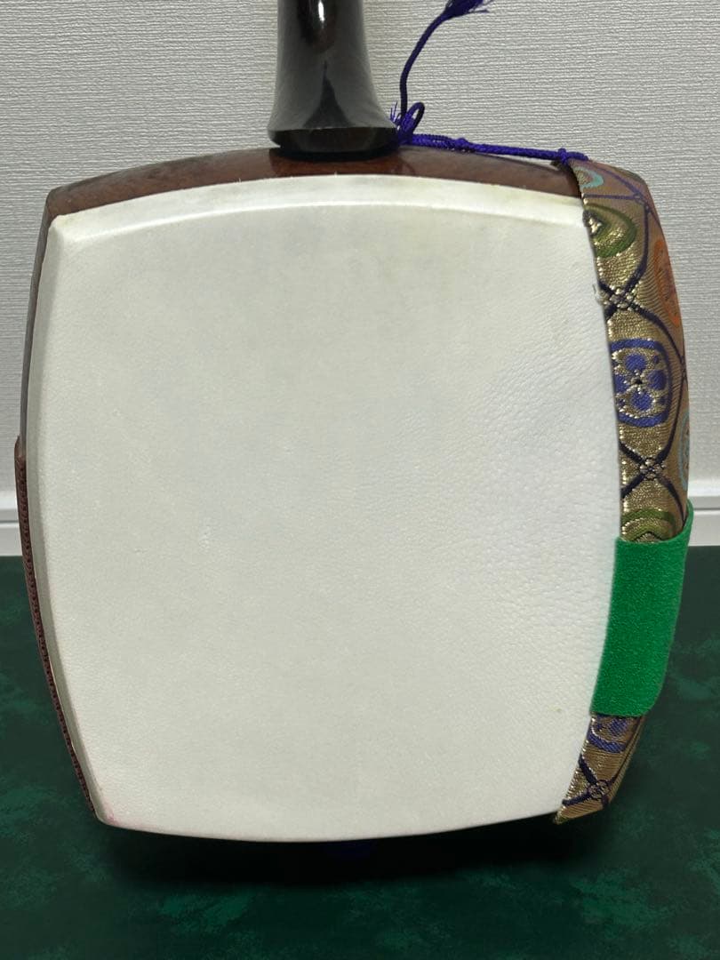 三味線　中棹　ハードケース付き　和楽器