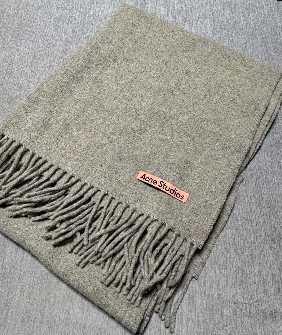 ど*い様 【国内正規品】Acne Studios ストール　マフラー グレー