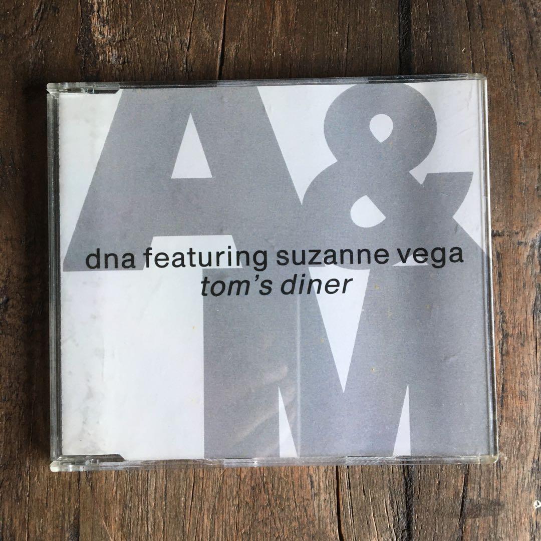 洋楽 DNA featuring Suzanne Vega - Tom's Diner