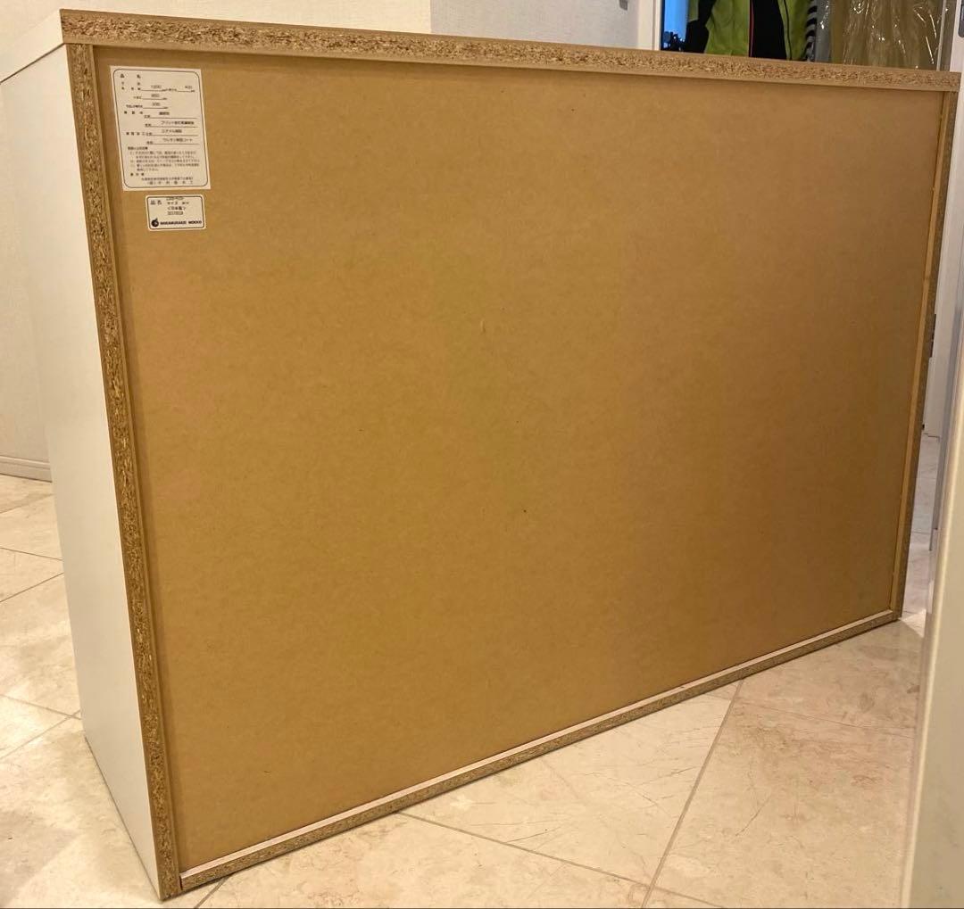 ニトリ　ホワイト　4段チェスト シンプル　ローチェスト　棚