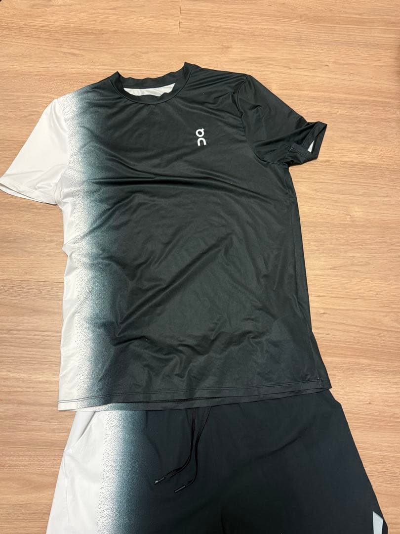ON テニスウェア 上下セット