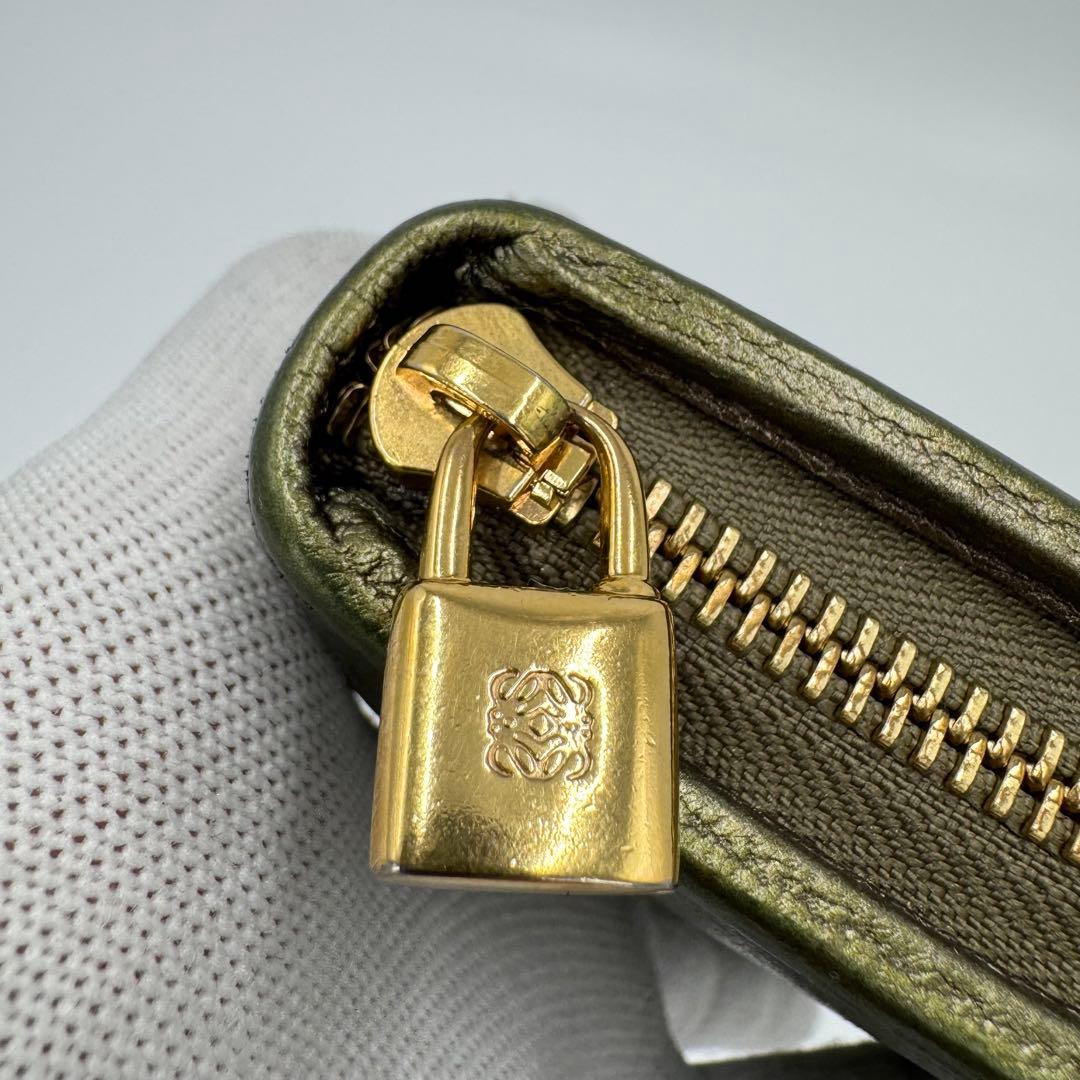 LOEWE ロエベ アナグラム レザー ラウンド 長財布 カーキゴールド