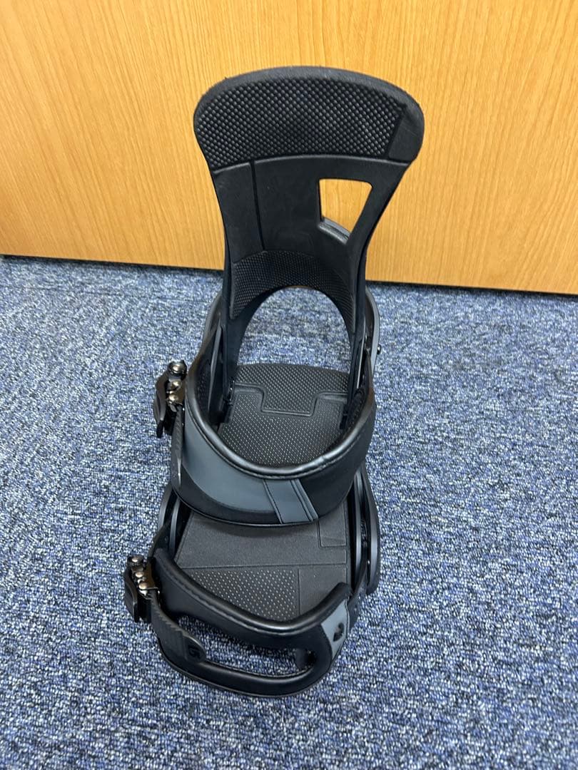 中古品　BURTON フリースタイル　Lサイズ