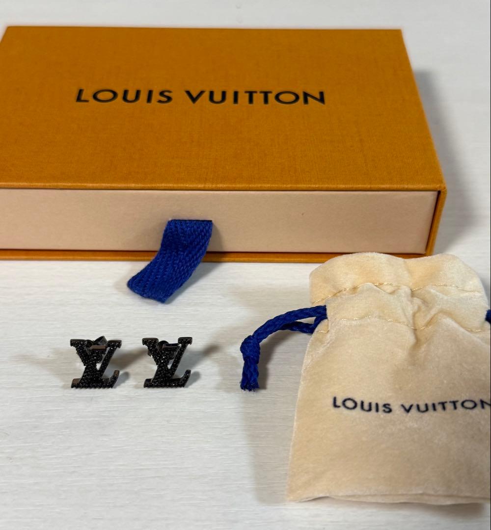 ルイヴィトン ピアス ブックルドレイユ