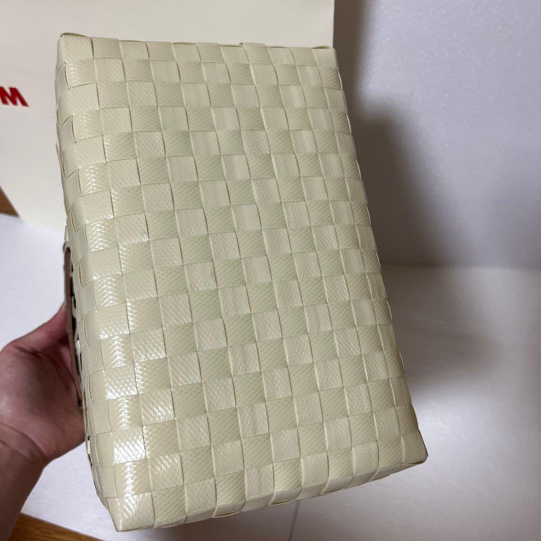 【新品・未使用】マルニマーケット　ステンシルバック　かごバック　ホワイト
