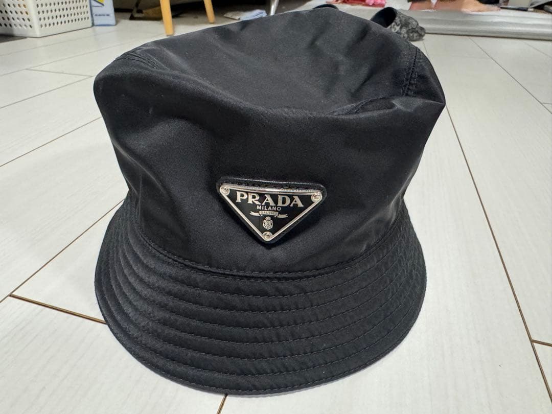 PRADA ブラック バケットハット L