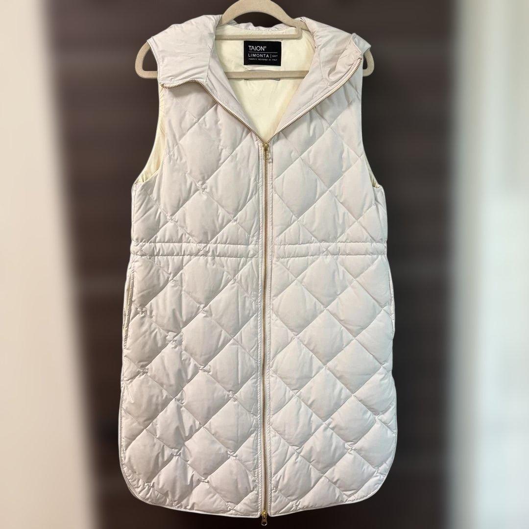 TAION UNFILOコラボ　ダウンベスト　キルティング　フード付きダウン