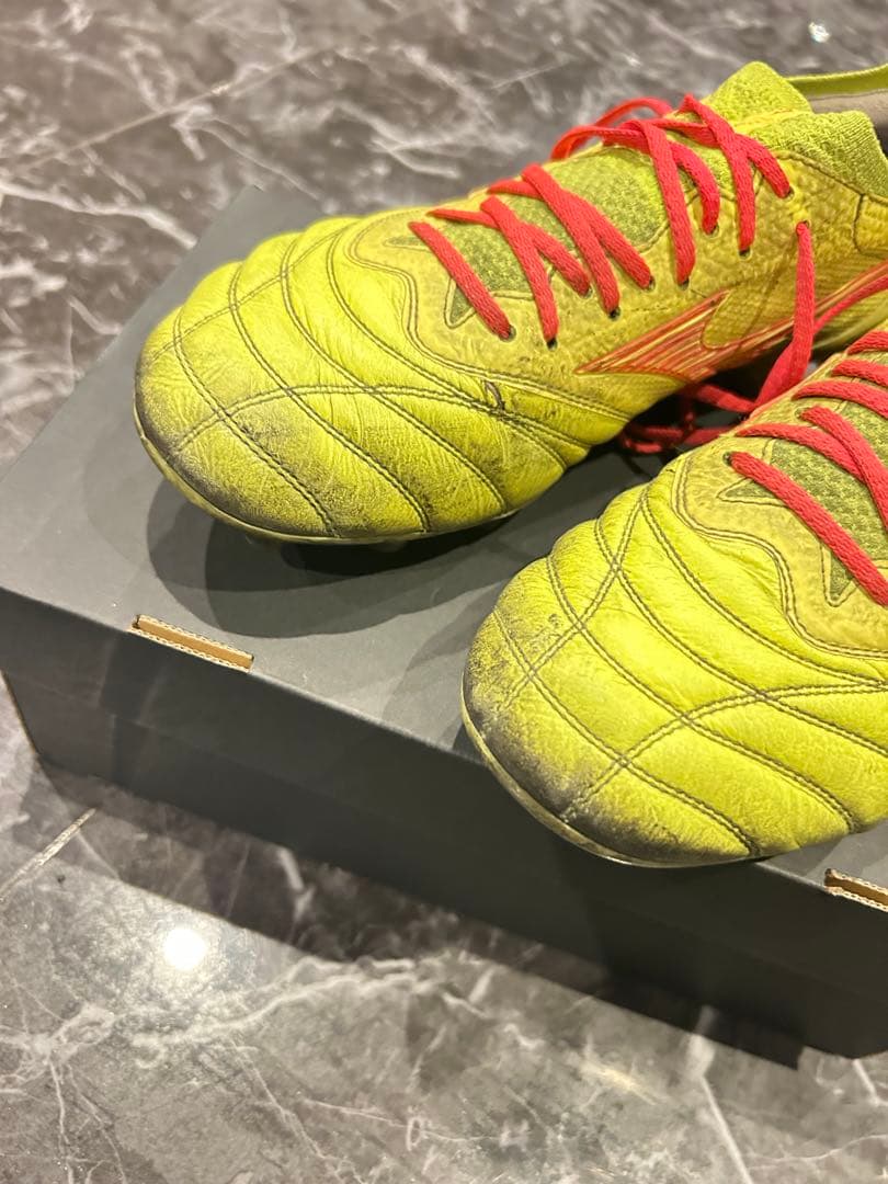 MIZUNO ミズノ モレリア ネオ4 JAPAN イエロー 27cm