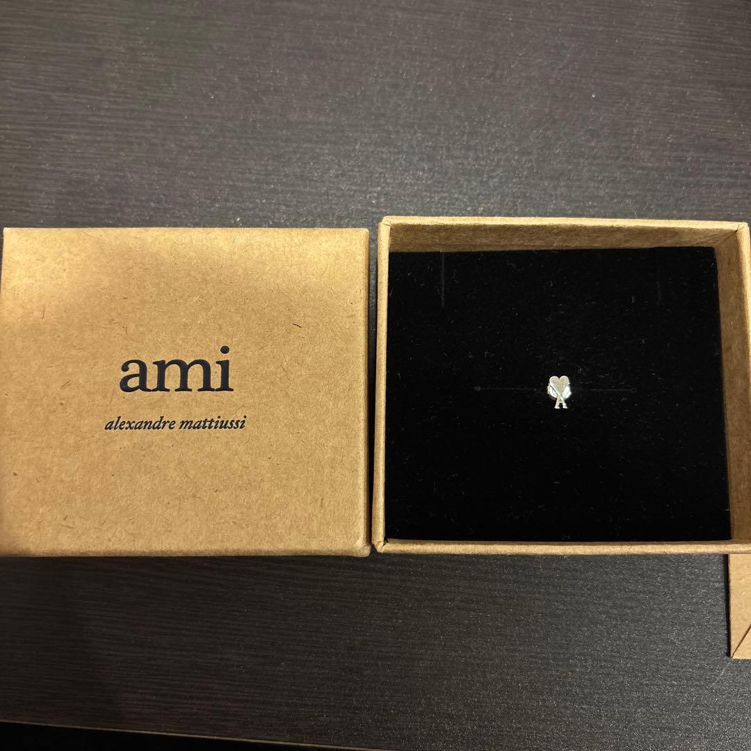 [国内正規品]ami シルバー リボンピアス