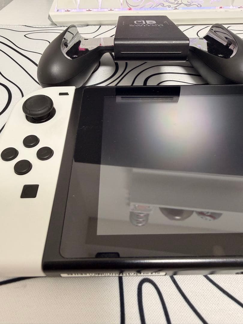 Nintendo Switch グレー 本体(Joyconは有機ELの白)