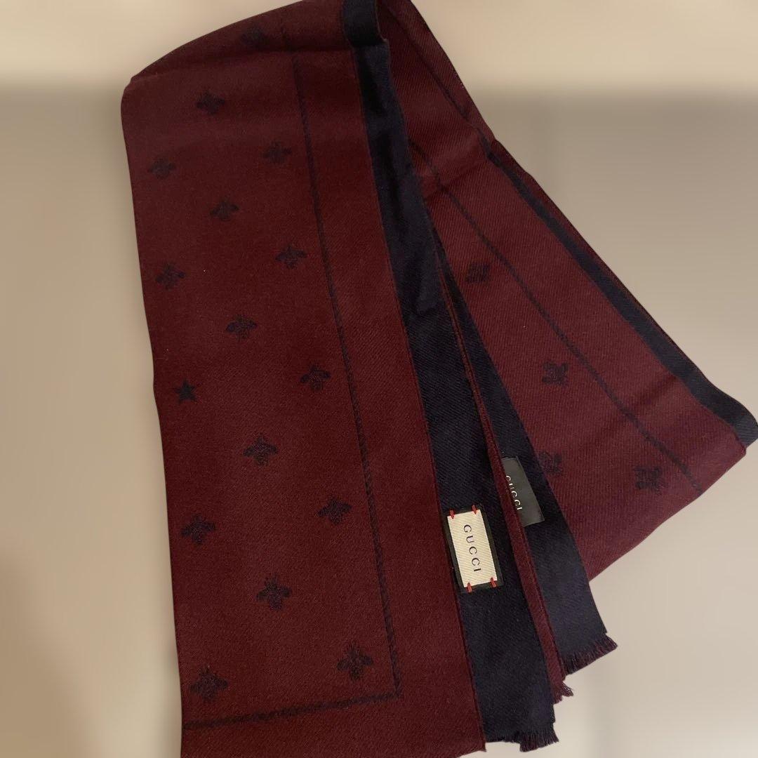 ◉GUCCI グッチ星と蜂柄　リバーシブル　マフラー