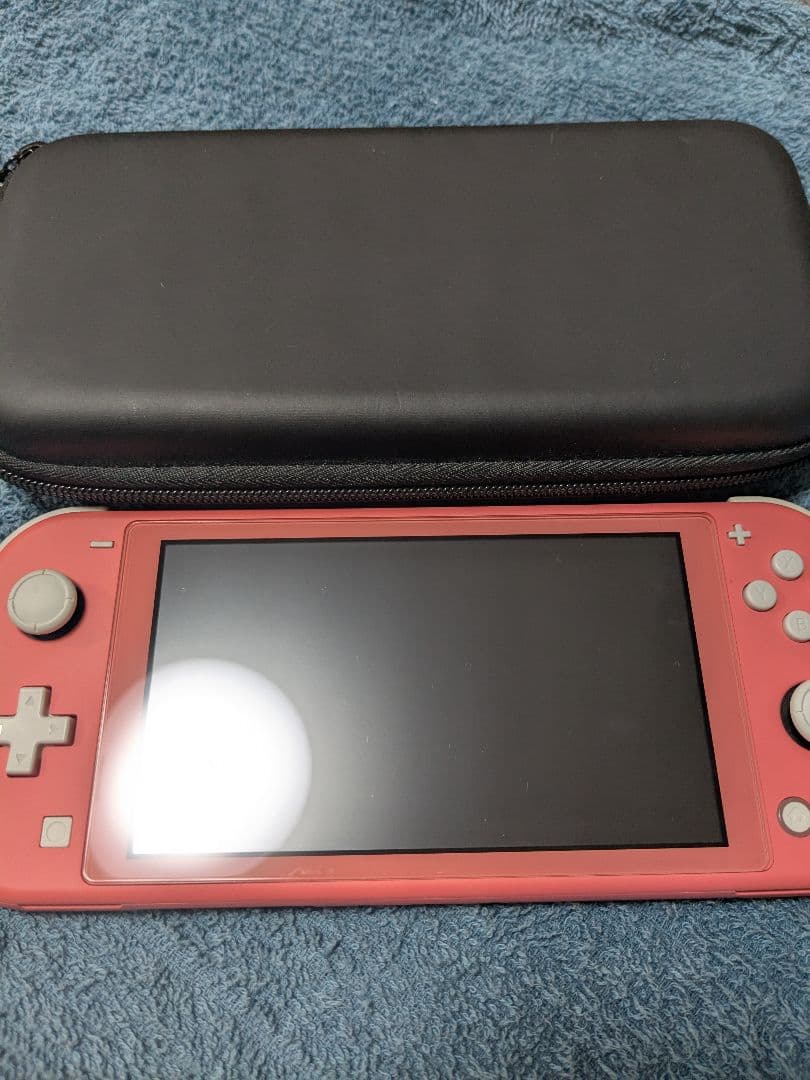 Nintendo Switch Lite コーラル + ケース