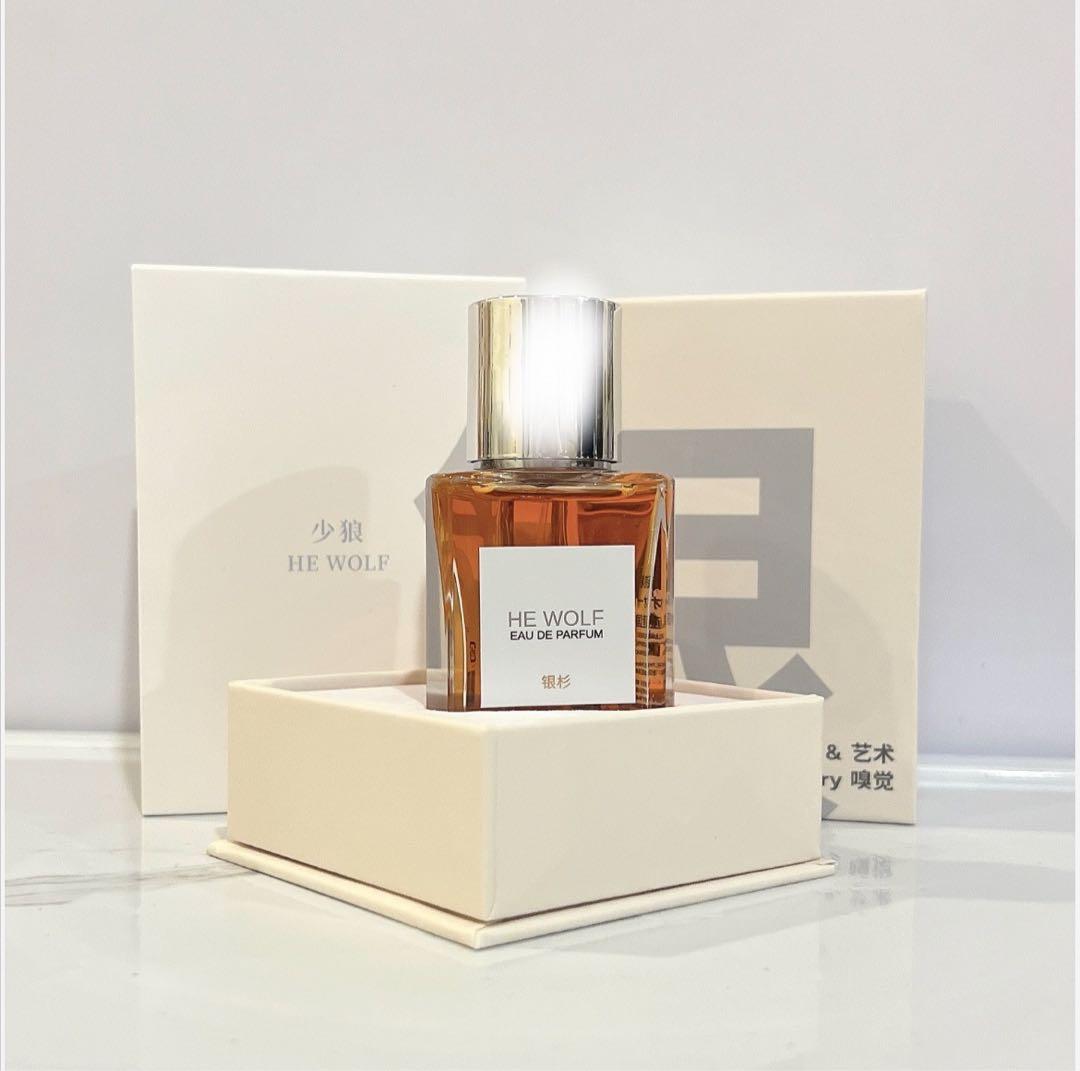廃盤 銀杉 HE WOLF 香水 香跡万里