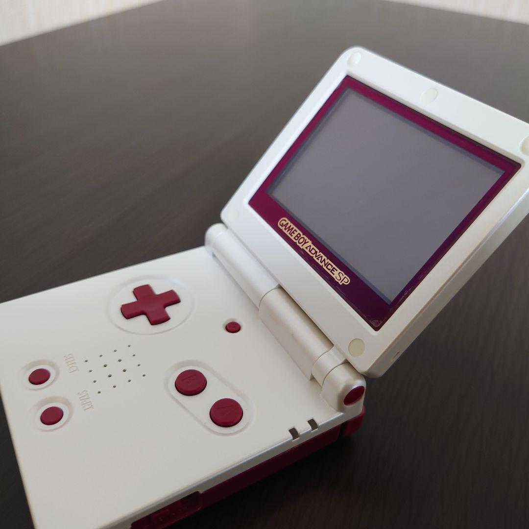 ③ 任天堂 ゲームボーイアドバンスSP ファミコンカラー本体 ＋ ソフト13本