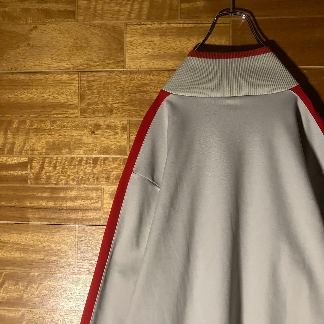 NIKE トラックジャケット　ジャージ　スウェット　グレー　赤　ハイネック　L