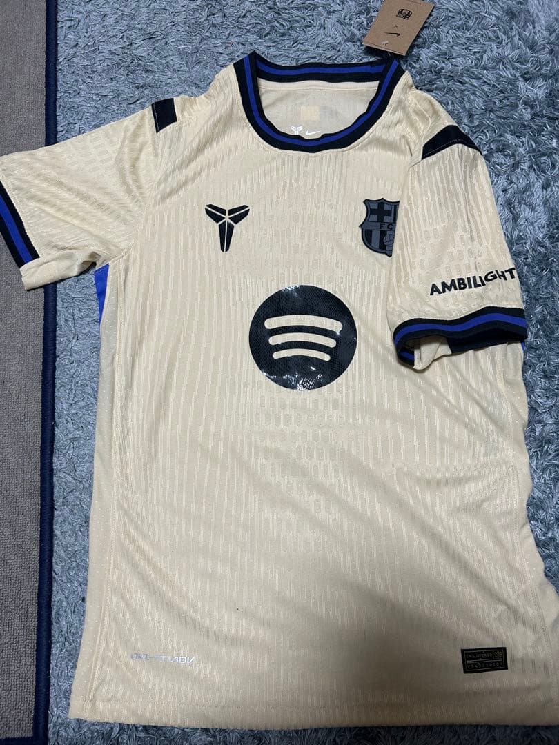 バルセロナ25-26 HAWAYユニフォームラミネヤマル Ｍサイズ