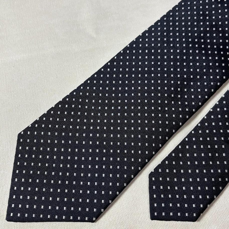 エルメネジルド ゼニア Zegna ジャガード織り・ピンドットタイ・新品タグ付き