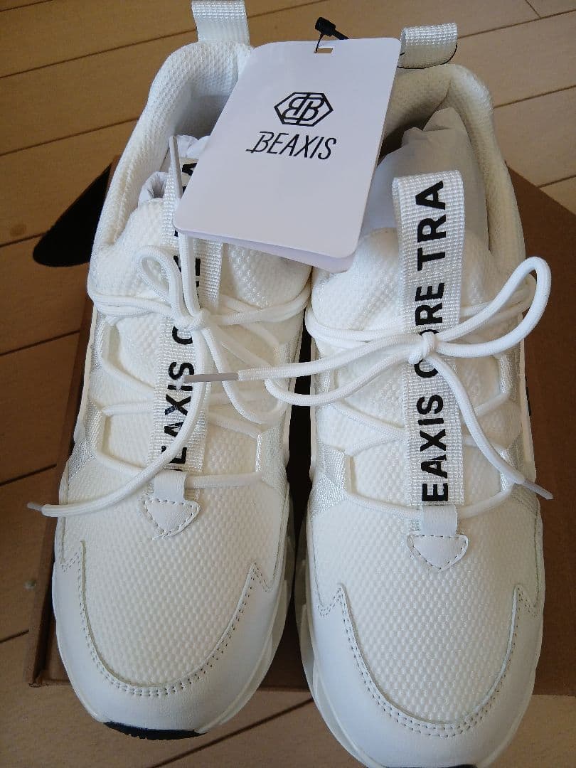 BEAXIS CORE TRA ホワイトスニーカー　Mサイズ