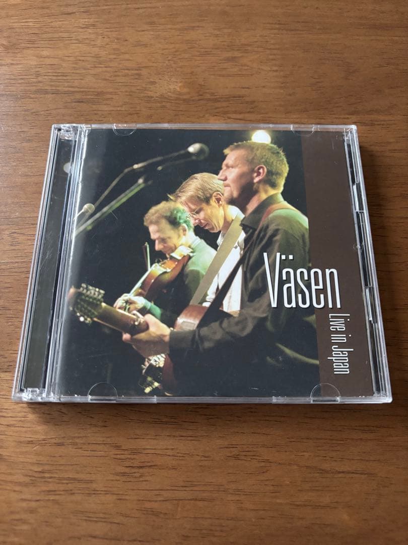 ライヴ・イン・ジャパン / Väsen ヴェーセン　CD+DVD