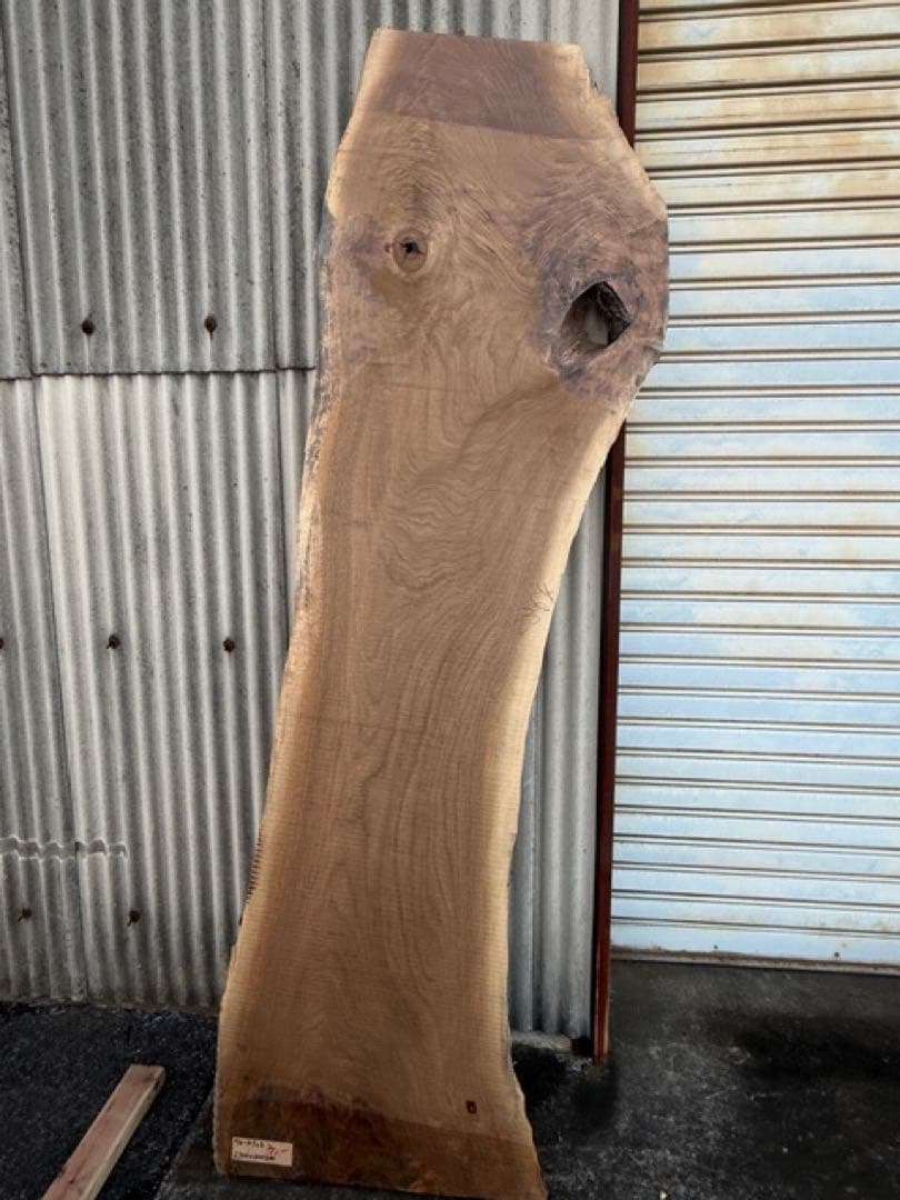 ごんちー送料込ウ文）銘木ブラックウォールナット　杢　テーブルカウンター