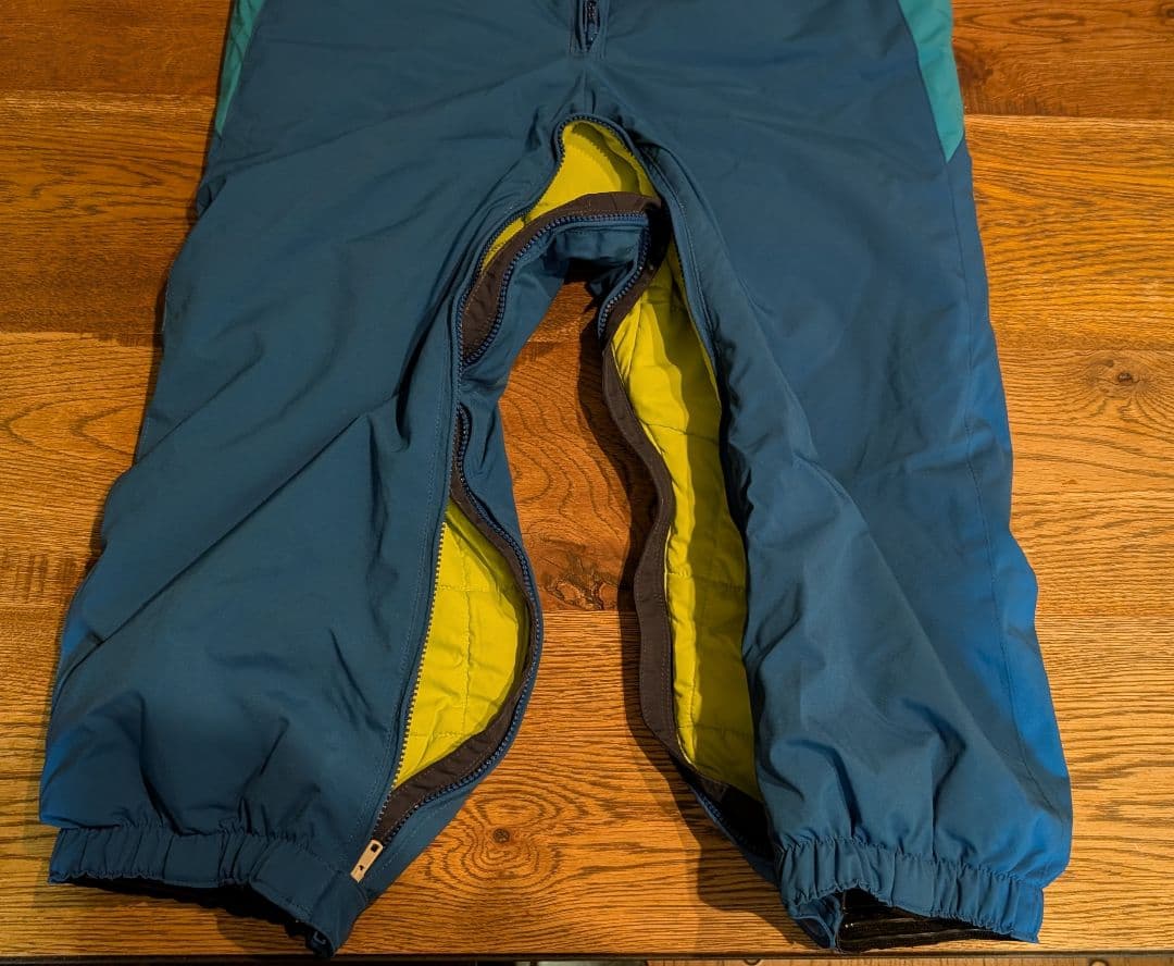 mont-bell Kid's 110 ウィンタースーツ