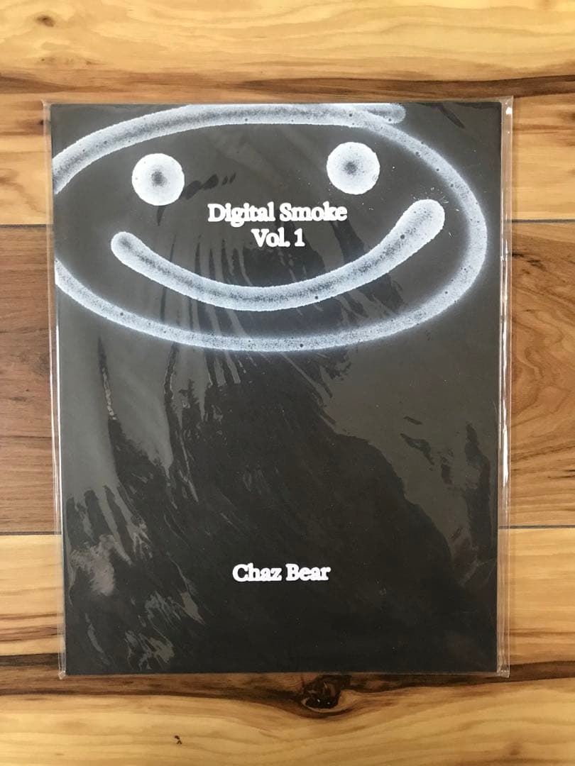 アート・デザイン・音楽 Digital Smoke Vol. 1 Chaz Bear