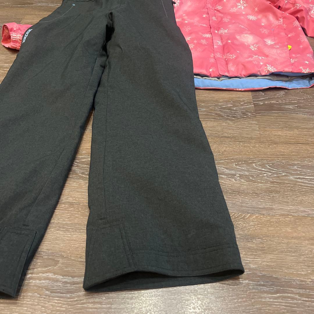デサント　美品　　セットアップ　上下　スキーウェア　160 女の子