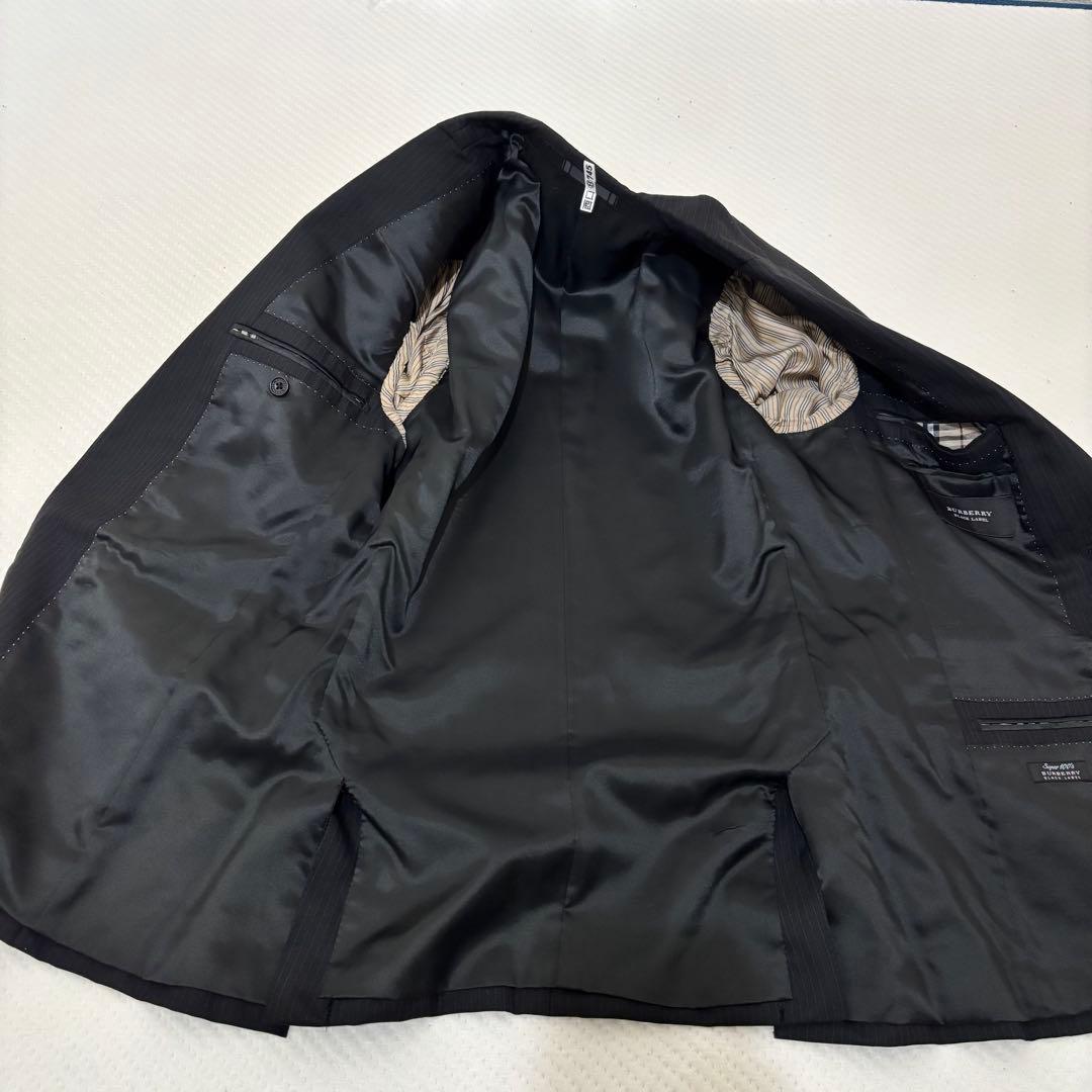 バーバリー ブラックレーベル 3ピース スーツ　ブラック　ストライプ