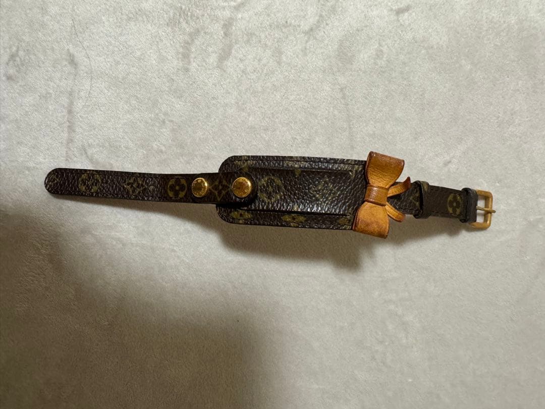 LOUIS VUITTON ブレスレットネームタグ