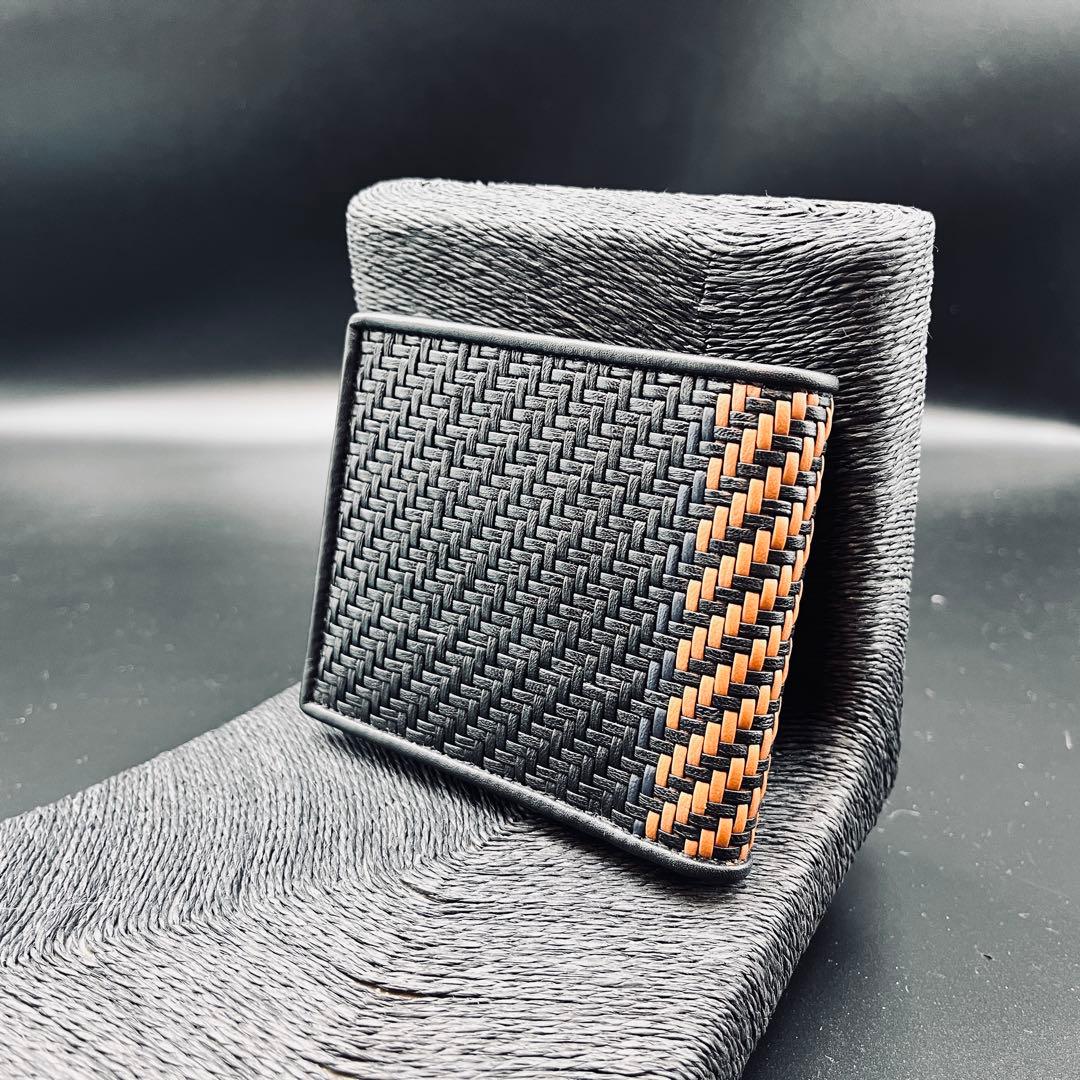 エルメネジルド・ゼニア 二つ折り財布 編み込み ブラック バイカラー カード