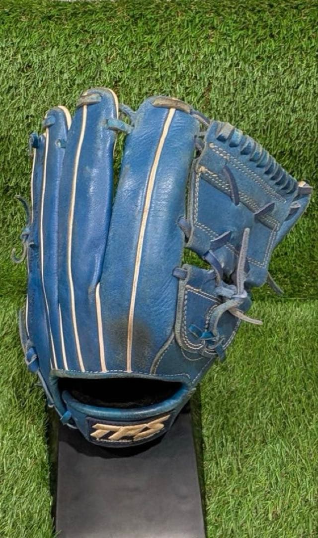 希少色　野球グラブ　グローブ一般軟式大人用　投手用　ルイスビルスラッガー　TPX