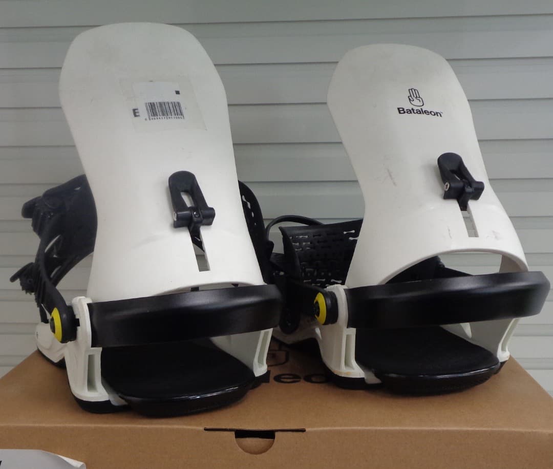 Bataleon Fly M/L 24-25 ビンディング バタレオン