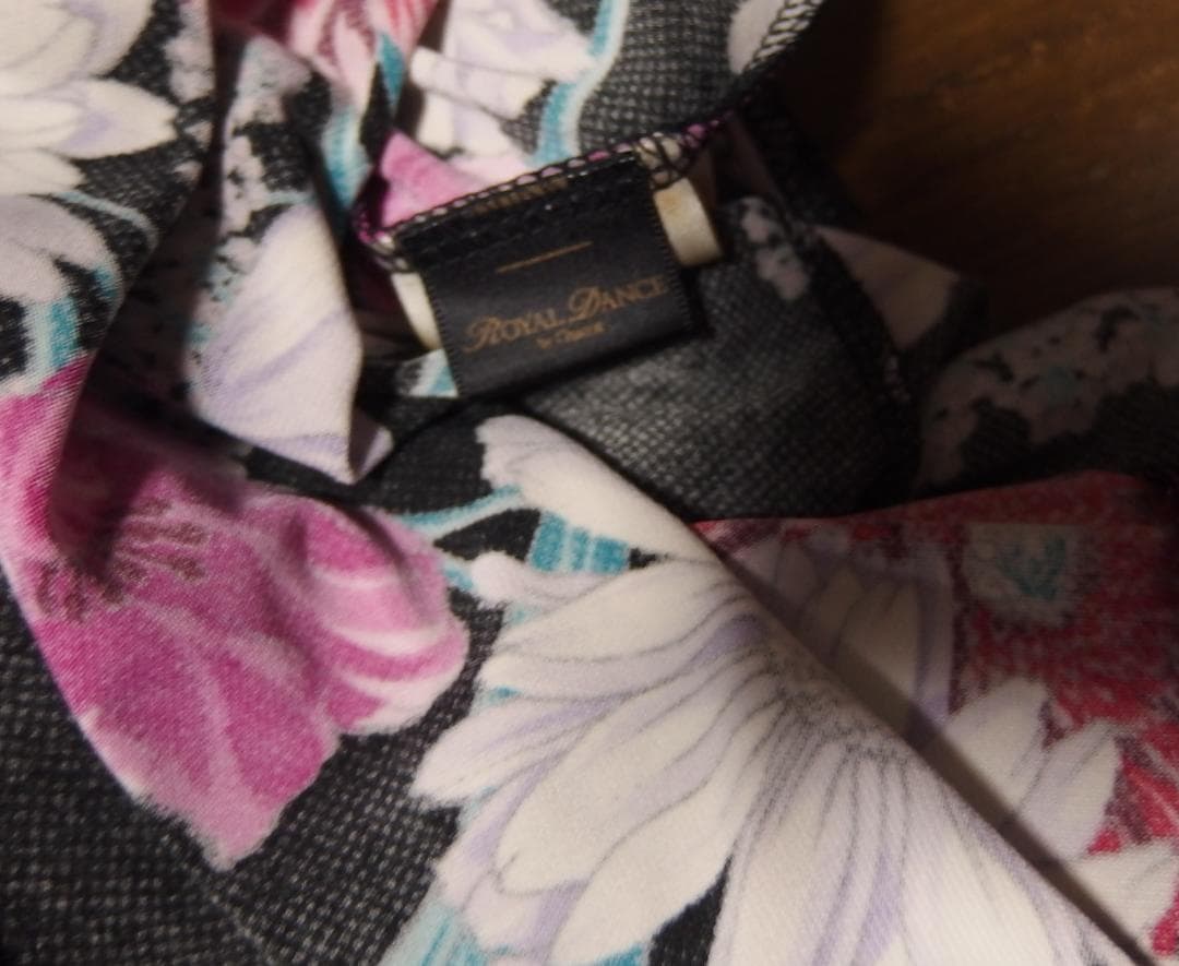 【社交ダンス】チャコット　 Dance　ブラック花柄プリント　スカート